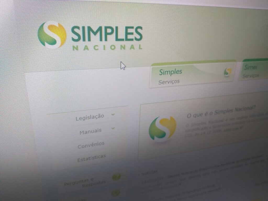 As pendências que o empreendedor tiver no nome de sua micro ou pequena empresa podem ser resolvidas no portal do Simples Nacional